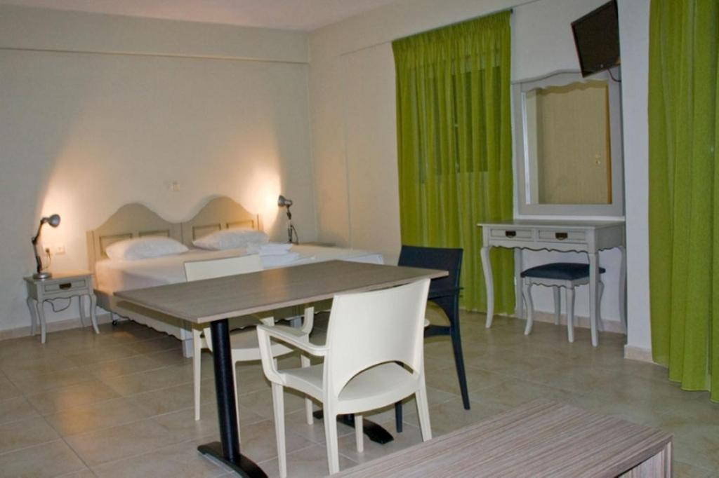 Fournia Village Kastro-Kyllini Phòng bức ảnh